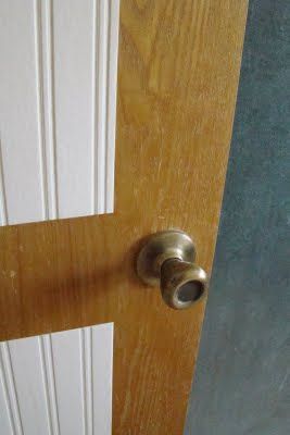 One Life to Love: DIY Beadboard Door with inexpensive beadboard wallpaper Refurbish Old Interior Doors, Painting Trim And Doors Colors, Diy Inside Door Makeover, Update Plain Doors, Boho Door Design, Diy 6 Panel Door Makeover, Wallpapered Doors Ideas, Interior Door Ideas Diy, Adding Trim To Doors Diy