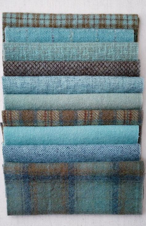 Penny Rug, Purl Soho, Penny Rugs, Wool Projects, Hand Dyed Wool, Wool Crafts, Wool Applique, Blue And Brown, Fabulous Fabrics