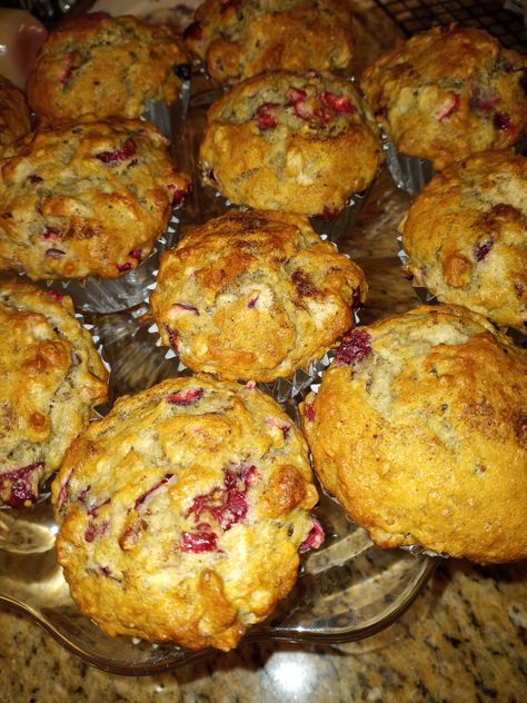 Cranberry Banana Oat Muffins Recipe - Food.com Cranberry Banana Muffins, Banana Cranberry Muffins, Craisin Muffins, Cranberry Oatmeal Muffins, Craisins Recipes, Cranberry Recipes Muffins, Banana Oat Bread, Banana Oat Muffins, Cranberry Muffins