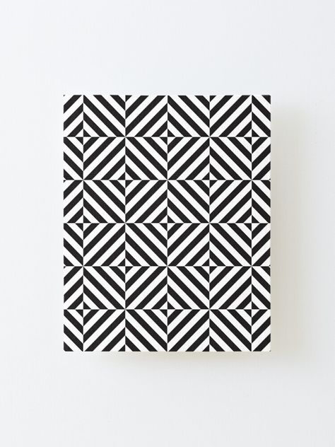 "Black and white diamond pattern, distorted optical illusion" Mounted Print by kallyfactory | Redbubble Black And White Doodle Pattern, Optical Illusion Drawings, Easy Op Art, Black And White Illusion, Black And White Illusions, Optical Illusion Pattern, Black And White Diamond Pattern, Illusion Pattern, Eye Illusions