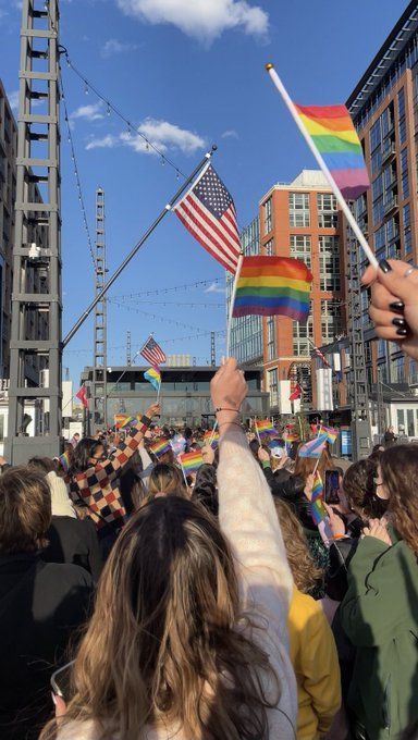 Washington Dc Summer, Dc Pride, Calm Before The Storm, Pride Parade, Louis Tomlinson, World Tour, Washington Dc, Nashville, Times Square