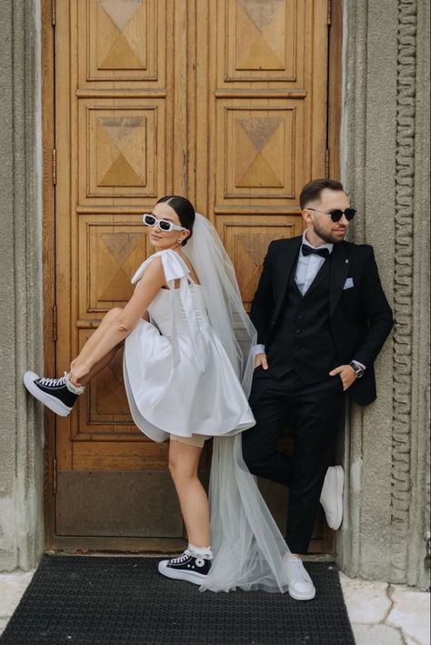 Aesthetic Pre Wedding, Lowkey Wedding, Bf Photos, Wedding Shoot Ideas, Unwritten Rules, Wedding Photography Bride And Groom, Wedding Fotos, Pre Wedding Photoshoot Outfit, Pre Wedding Shoot Ideas