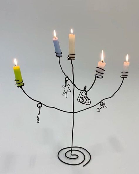 God Jul, Wire Sculpture, Dream House Decor, Wire Art, Artsy Fartsy, Design Inspo, Room Inspiration, Candle Holder, Diy Decor