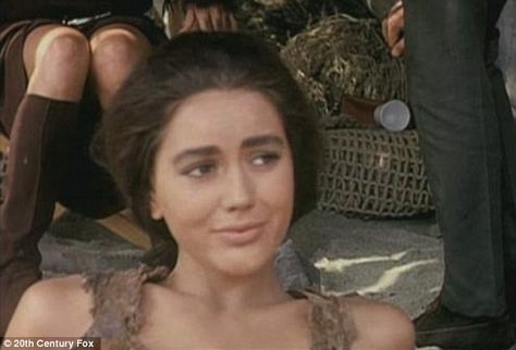 Linda Harrison Linda Harrison, Prosthetic Makeup, Sci Fi Films, Weird Science, Movie Series, Scene Image, Science Fiction Film, Planet Of The Apes, Farm Heroes