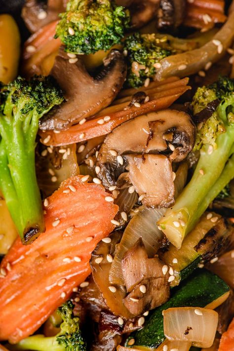 Habatchi Veggies, Habatchi Vegetable Recipe, Hibachi Vegetables On Blackstone, Hibachi Steak And Vegetables, Hibachi Veggies, Hibachi Vegetables Recipe, Easy Hibachi, Hibachi At Home, Hibachi Rice