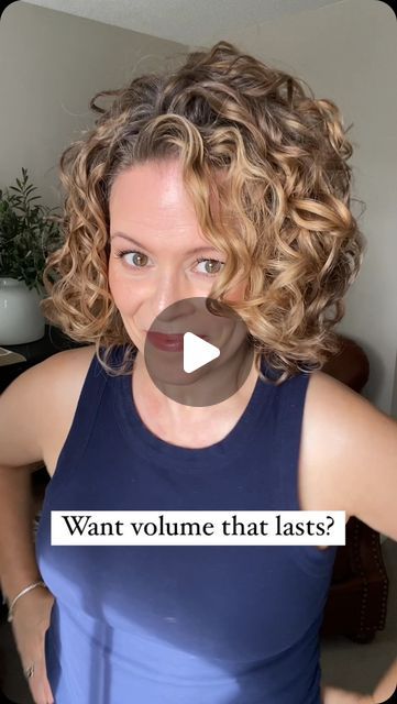 Sandi 🇨🇦 Curly Hair Care, Clean Beauty on Instagram: "Want volume that lasts?

To get today’s results,I layered small amounts of three different products

Leave in provides moisture
Mousse is a light styler so it provides with volume 
Gel provides long lasting hold and also provides definition.

It’s a winning trio!!

Have you tried it yet?

@discovertreluxe products used:
•Curl Renew & Restore Gentle Cleansing Rinse (2x wash, low lather for me BUT cleans- not shown)

•Untie the Knot Leave In Conditioner - 1 pump raked in and brushed through
•Soothe & Restore Curl Defining Mousse - scrunched in
•Microplop - removes excess water 
•Hi Definition Gel - Fragrance free - praying hands and scrunch/pulse
•Diffuse dried 

See my highlights for more inspiration and styling tips. 
•Treluxe 
•CG te Curl Defining Mousse, Curly Hair Mousse, Curl Defining, Praying Hands, Curly Hair Care, Leave In Conditioner, Have You Tried, Fragrance Free, Styling Tips