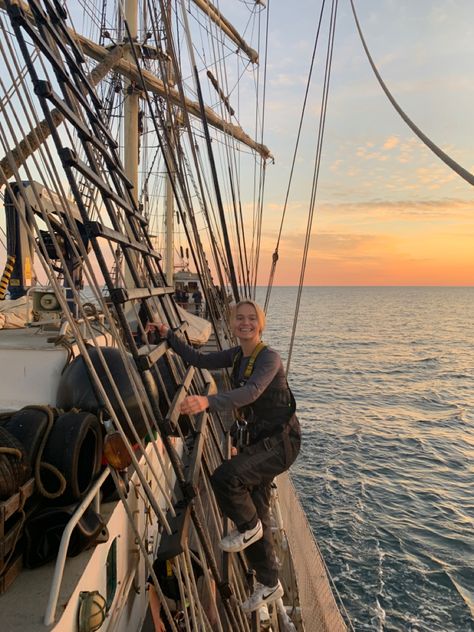 Sailing Ship Aesthetic, Sailing The World, Sailing Astetic, Sailor Aesthetic, Sailing Aesthetic, Summer Sailing, Sail Ship, Ocean Sailing, Sail Life