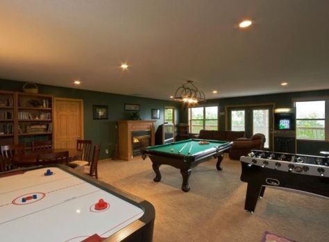 15 Game Room Ideas You Did Not Know About Man Cave Basement Rustic, Game Room Idea, Cool Game Room, Basement Games, Home Game Room, Man Cave Room, Game Room Basement, Game Room Bar, Man Cave Basement