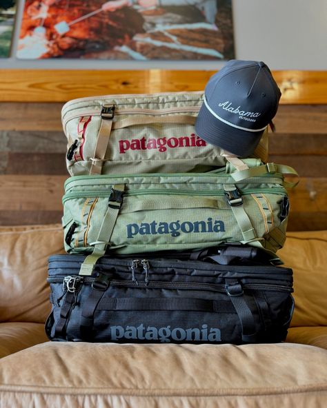 We’re geared up for summer adventures! 😎 The Patagonia Black Hole MLC is one of our favorite travel companions—it effortlessly transforms from a duffel bag into a backpack 🎒 or a shoulder bag. Ready to pack up and go? Shop it at Alabama Outdoors! Patagonia Duffel Bag, Patagonia Bag, Traveling Backpack, Patagonia Backpack, Back Packing, Backpacking Backpack, Patagonia Black Hole, Backpack Aesthetic, Travel Gift Ideas