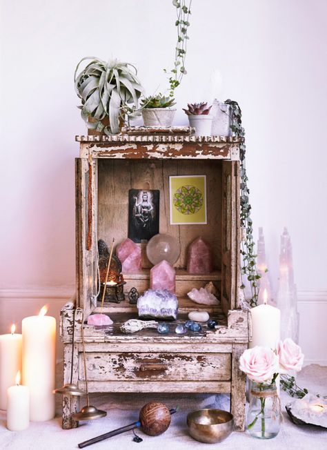 5 of my favorite books for good Feng Shui & spiritual glamour at home — The Decorista Sacred Space Altar, Spiritual Altar, Witchcraft Altar, Wiccan Decor, Meditation Corner, Crystal Altar, Meditation Altar, Witches Altar, Wiccan Altar