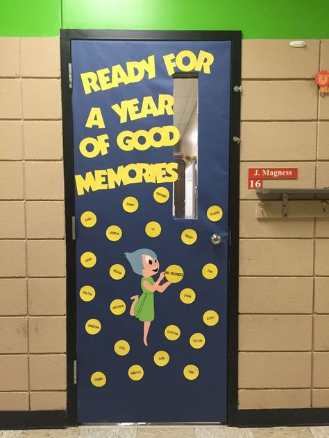 Classroom Door Decorations Welcome Back, Grade 4 Door Decoration, Inside Out Door Decorations Classroom, Welcome Back Classroom Door, Classroom Door Ideas Inside Out, Inside Out Door Theme, Inside Out Classroom Theme Bulletin Boards, Disney Themed Classroom Doors, Classroom Door Disney