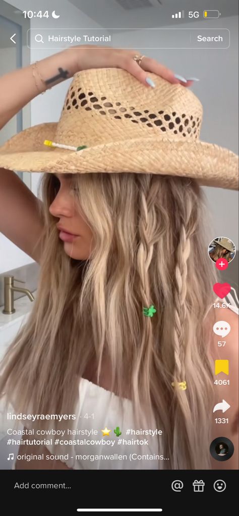 Cowgirl Hair Styles, Country Dancing Outfit, Cowgirls Hairstyles, Western Hairstyles, Country Hairstyles, Cowgirl Hair, Music Festival Hair, Concert Hairstyles, Beachy Hair