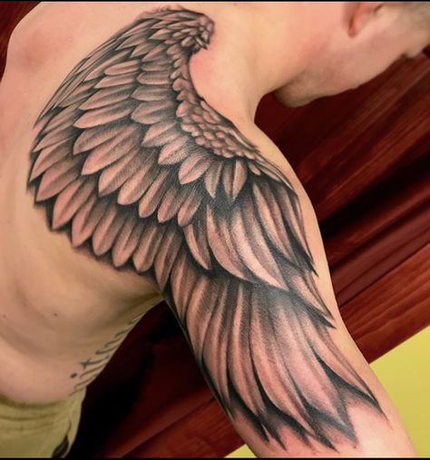 Wings Tattoo On Shoulder, Back Tattoo Angel Wings, Wings Shoulder Tattoo, Tattoo Ideas Female Back Shoulder, Wings Tattoo Back, Wing Tattoo On Shoulder, Tattoo Nike, Tattoo Ideas Female Back, Wings Back Tattoo