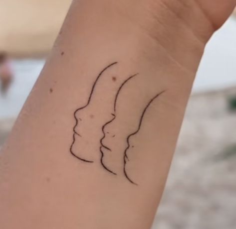 Profile Tattoo, Baby Side Profile Tattoo, Baby Profile Tattoo, Birth Tattoo Ideas, Multiples Baby, Family Tattoos, Baby Tattoos, Mom Tattoos, Minimalist Tattoo