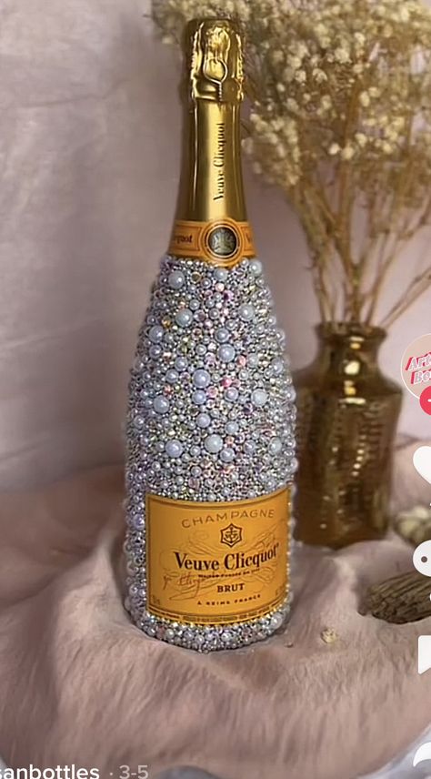 Chic Bday Party Ideas, Sparkle Champagne Bottle, Bedazzled Veuve Bottle, Blinged Out Champagne Bottle, Jeweled Champagne Bottle, Pearl Bottle Decoration, Bejeweled Champagne Bottle, Decorated Veuve Bottle, Decorated Champagne Bottles Engagement