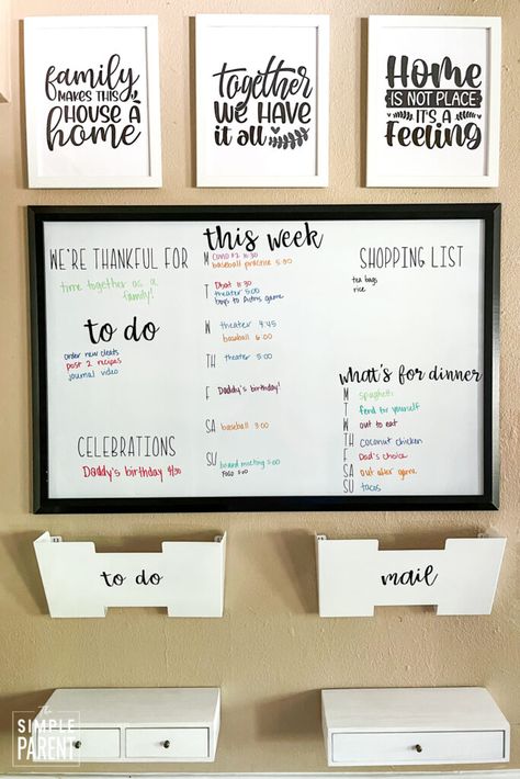 Family Organization Board, Diy Family Command Center, Command Center Wall, Family Command Center Wall, Family Organization Wall, Whiteboard Organization, Whiteboard Ideas, Home Command Center, Whiteboard Wall