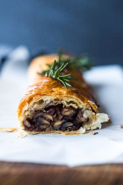 Mushroom Wellington with Rosemary and Pecans- a simple, elegant vegan main dish, that can be made ahead, perfect for Thanksgiving or Christmas! | www.feastingathome.com #mushroomwellington #vegan #thanksgivingrecipevegan #veganmain #veganthanksgiving #veganchristmas #veganmaindish #veganrecipe Vegan Main Dish, Mushroom Wellington, Feasting At Home, Meatless Mains, Vegan Easter, Vegan Mushroom, Vegetarian Thanksgiving, Best Christmas Recipes, Vegan Main Dishes