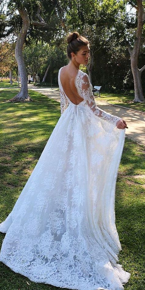 Modern Wedding Dresses From Top USA Designers ★ See more: https://weddingdressesguide.com/modern-wedding-dresses/ #bridalgown #weddingdress Long Sleeved Wedding Dress, Sleeved Wedding Dress, Modern Wedding Dresses, Wedding Dress Low Back, Hijab Wedding Dresses, Sleeved Wedding, Wedding Dress Guide, Dress Guide, Sleeve Wedding Dress