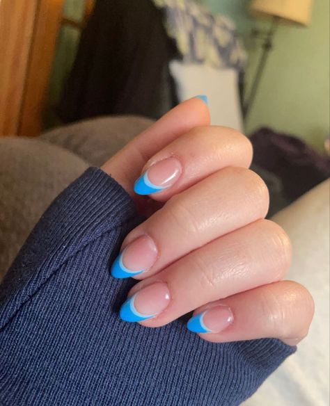 There's a new beauty trend taking over Instagram and it's absolutely stunning. Say hello to "quartz nails". Cute Nail French Tip Designs, Neon French Tip Nails With Design, Acrylics Nails French Tip, Gradient Blue French Tip Nails, Florida Nail Ideas Simple, French With Line Under, Spring Break French Tip Nails, Cute Color French Tip Nails, Cute Gel Nails For Summer French Tips