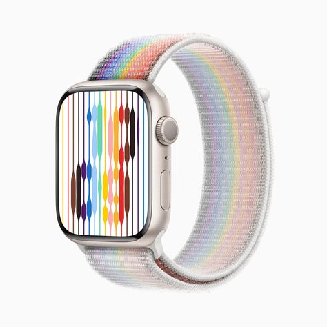 Support of Equality Is Woven Into New Apple Watch Pride Edition Bands Apple Watch Colors, Iphone Display, Apple Watch Silver, Matching Watches, Apple Smartwatch, Digital Crown, Apple Gifts, Bracelet Apple Watch, Apple Watch 42mm