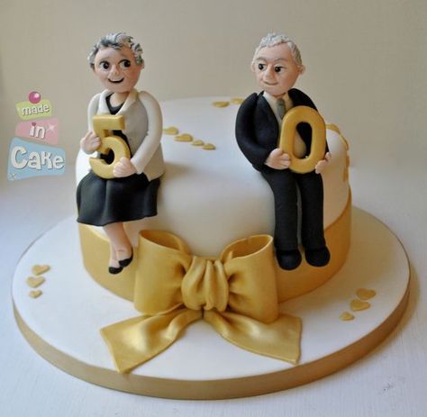 Cakes For Marriage Anniversary, Cake Design For 50th Anniversary, 50 Anniversary Cake Designs, 50th Marriage Anniversary Cake, Golden Jubilee Anniversary Cake, Cake For 50th Anniversary, Marriage Anniversary Cake Design, Golden Jubilee Cake, 50 Aniversario De Bodas Ideas