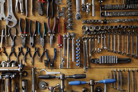 Garage Solutions, Bicycle Mechanics, Garage Organisation, Tool Board, Bike Room, Bicycle Repair, Garage Organize, Bicycle Storage, Workshop Organization