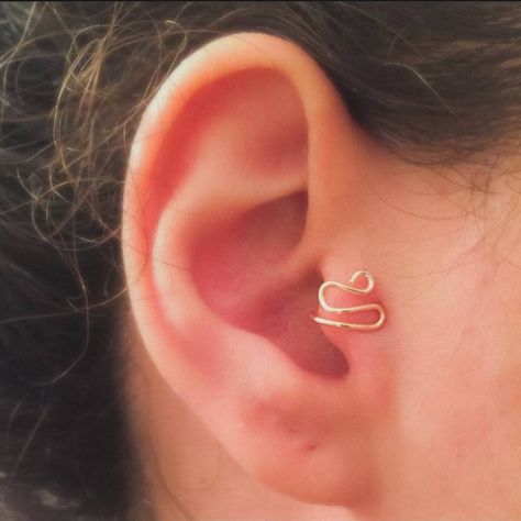 Tragus Cuff, Tragus Ear Cuff, Minimalist Ear Cuff, Faux Piercing, Tragus Jewelry, Silver Ear Climbers, Piercing Tragus, Tragus Earring, Pierced Ear