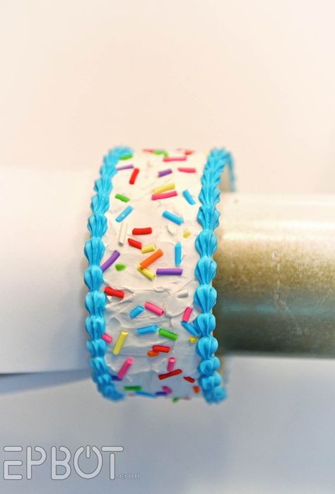 EPBOT: A Sweet DIY: Let's Bake Up Some Bracelets! Diy Candy Jewelry, Candyland Costume, Decoden Crafts, Decoden Projects, Candy Kingdom, Fake Cakes, Decoden Diy, Diy Kandi Bracelets, Fake Sprinkles