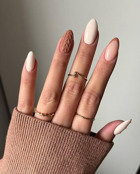 50 Cute Short Nail Designs to Inspire You Beige Nail Designs, Ongles Beiges, Beige Nail, Beige Nails Design, Classy Almond Nails, Cheetah Print Nails, Cute Short Nails, Glitter Manicure, Nude Nail Designs