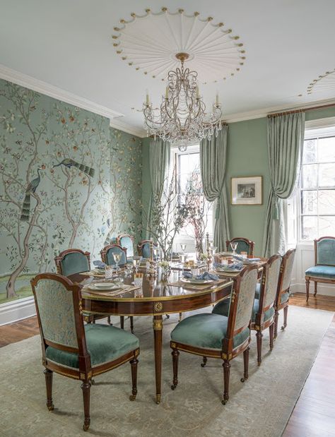 Traditional Dining Rooms, Dining Room Wallpaper, Esstisch Modern, 카페 인테리어 디자인, Traditional Dining, Traditional Dining Room, Luxury Dining Room, Elegant Dining Room, Luxury Dining