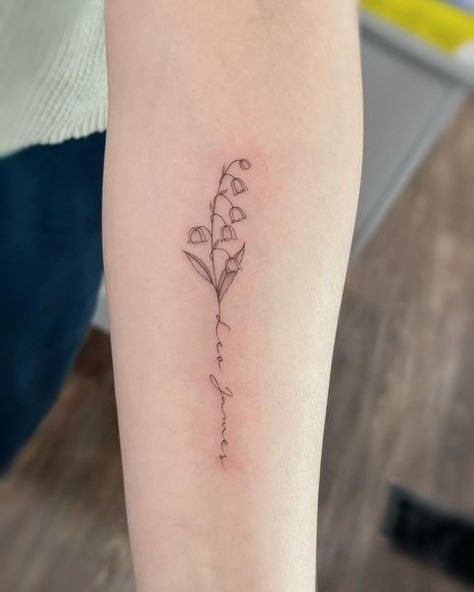 Mia | Lily of valley! | Instagram Lily Of The Valley And Sunflower Tattoo, Lily Of The Valley Tattoos For Women, Lily Of The Valley Tattoo Ribs, Lily Of The Valley Tattoo With Name, Lily Of The Valley Simple Drawing, Tiny Lily Of The Valley Tattoo, Lily Of The Valley Heart Tattoo, Dainty Lily Of The Valley Tattoo, Lily Of The Valley Bouquet Tattoo