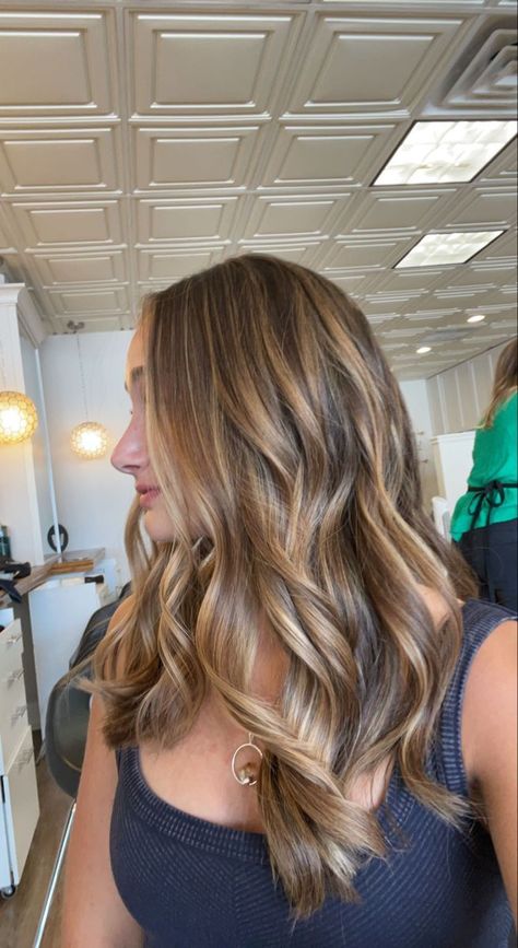 Golden Light Brown Balayage, Golden Hour Highlights, Subtle Golden Balayage, Summer Golden Brown Hair, Boho Balayage Hair, Long Sunkissed Brown Hair, Golden Balyage Long Hair, Golden Highlights Light Brown Hair, Homey Blonde Balayage Brunette