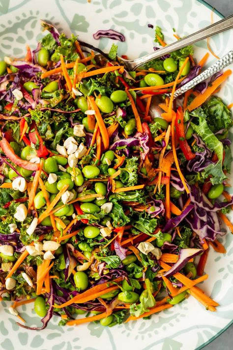 Edamame Recipes Salad, Peanut Butter Dressing, Butter Dressing, Grain Salads, Edamame Recipes, Edamame Salad, Slender Kitchen, Superfood Salad, Salad Toppings