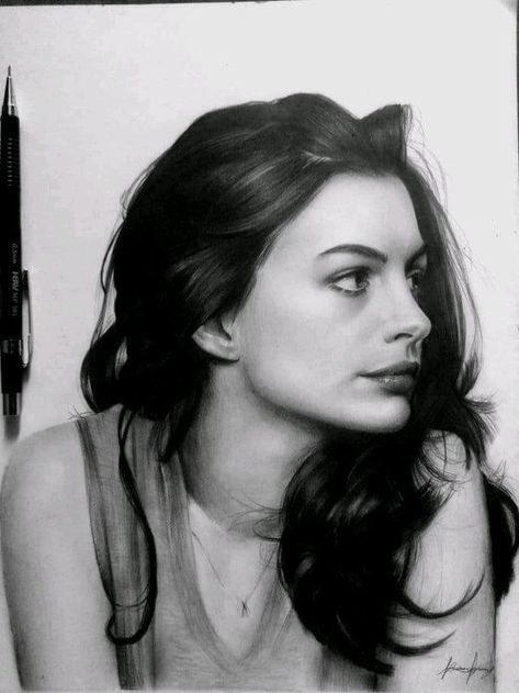 Kaptan Jack Sparrow, Looks Black, Anne Hathaway, American Beauty, Iconic Women, The Act, Mode Vintage, العناية بالبشرة, Lany