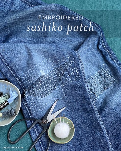 DIY Sashiko Patch Video Tutorial - Lia Griffith Diy Embroidered Jean Jacket, Visible Mending Jeans, Embroidered Jeans Diy, Visible Mending Stitches, Sashiko Jacket, How To Patch Jeans, Sashiko Tutorial, Boro Stitching, Mending Clothes