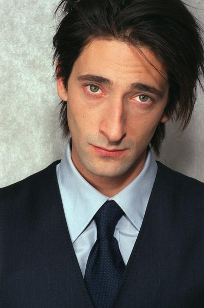 Adrien Brody Portrait, Art Bust Poses, Adrien Brody Drawing, Pose Reference Male Photo, Adrien Brody Aesthetic, Bust Drawing References, Male Reference Face, Male Portrait Reference, Adrian Brody