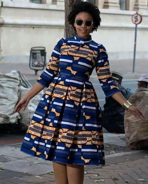 Fashion Design Inspiration, Kitenge Dress, Kitenge Designs, Kitenge Fashion, Ankara Gowns, Ghanaian Fashion, Short Dress Styles, Afrikaanse Mode, African Fashion Ankara