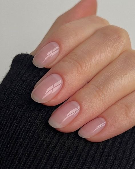 Short Rounded Nails, Best Summer Nail Color, Nail Routine, Shape Ideas, Gel French Manicure, Nail Color Trends, Finger Nails, Nail Stuff, Manicure Ideas