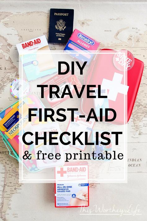 First Aid Kit Items, Travel Medicine Kit, First Aid Kit Travel, First Aid Kit Checklist, Diy First Aid Kit, Camping First Aid Kit, Medicine Kit, Cruise Packing Tips, Mini First Aid Kit