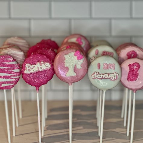 Pretty pink Barbie inspired cakepops #barbie #cakepops #pink #cute #barbiebirthdayparty Barbie Cakepops, Chocolate Work, Barbie Inspired, Barbie Birthday Party, Pink Barbie, 6th Birthday, Cakepops, Sweet Sixteen, Pretty Pink