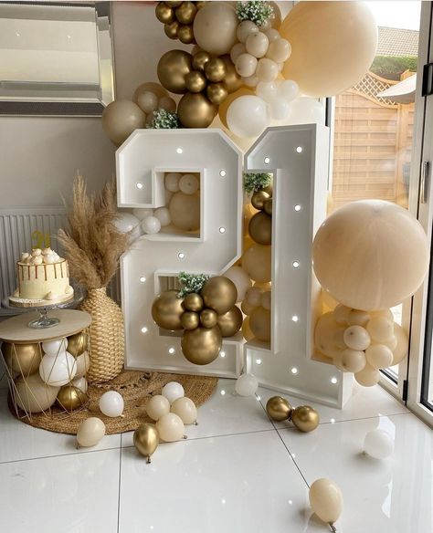 Beige And White Decor Party, Cream And Gold Balloons, Birthday Marquee Ideas, Boho Chic Birthday Party Decor, Beige Birthday Theme, 21st Birthday Party Decor, 18th Ideas, Gold Theme Birthday, Jordan Year