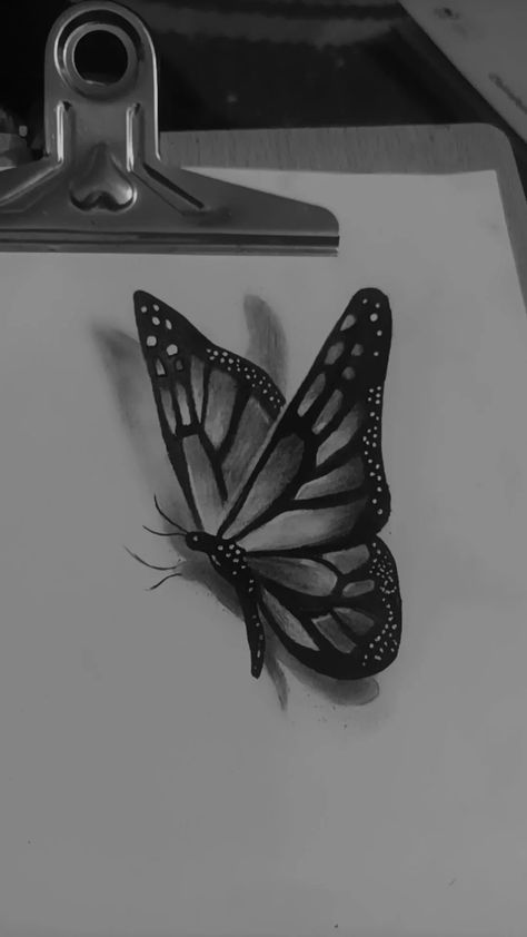 Drawing Inspo Butterfly, Butterfly Charcoal Drawing, Sketch Book Ideas Aesthetic Human, Art Sketches Butterfly, Butterfly Sketch Pencil, Black And White Butterfly Drawing, Charcoal Art Easy, Pencil Shading Drawings, Easy Charcoal Drawings