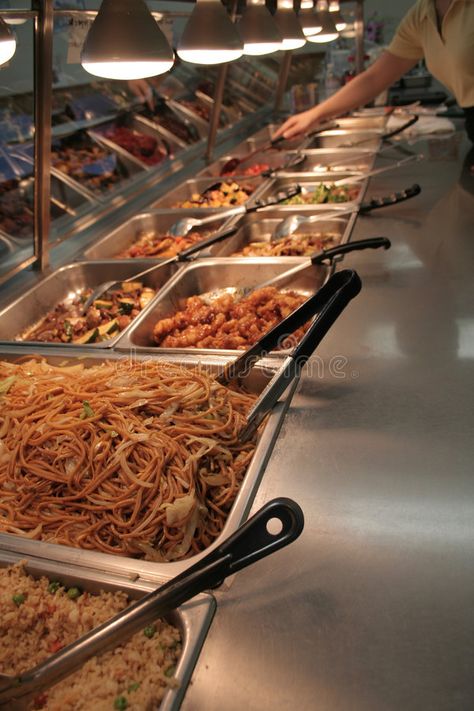 Chinese Food At Wedding, Chinese Catering Ideas, Wedding Food Chinese, Chinese Food Wedding Buffet, Chinese Buffet Aesthetic, Chinese Food Restaurant Aesthetic, Chinese Banquet Food, Buffet Restaurant Aesthetic, All You Can Eat Buffet