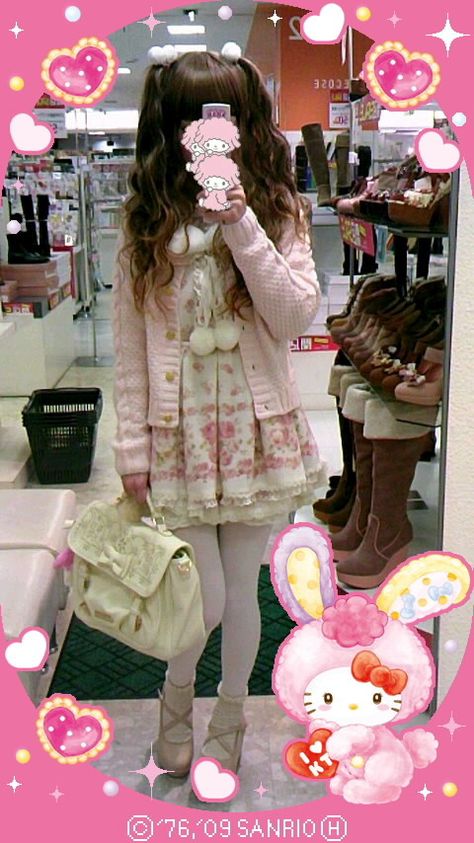 Roma Gyaru, Hime Gyaru, Gyaru Fashion, Liz Lisa, The Power Of Love, Kawaii Fashion, Style Icons, Harajuku, Outfit Inspirations