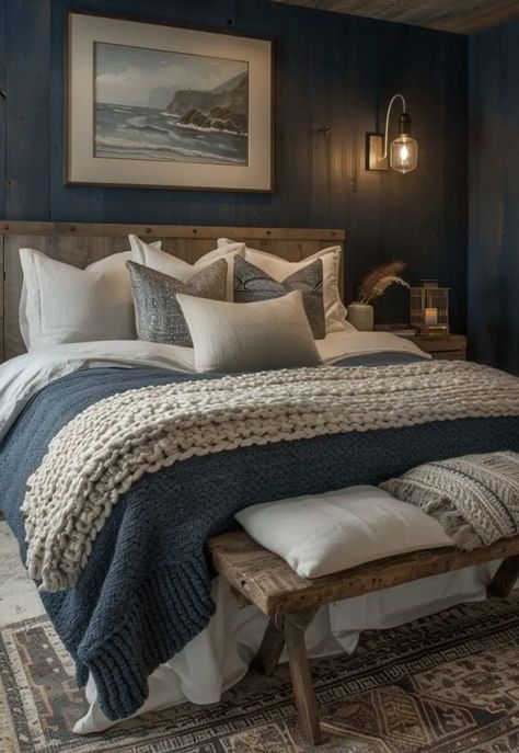 Dark Blue Master Bed, Bright Guest Bedroom, Dark Coastal Bedroom, Woodsy Room, Dark Blue Bedroom Ideas, Coloured Bedroom, Modern Boho Bedroom Ideas, Cozy Coastal Bedroom, Dark Blue Bedrooms