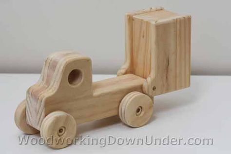 Wooden Toys Diy, Wooden Toy Trucks, Wooden Toy Cars, Making Wooden Toys, Wood Toys Plans, Wooden Truck, Wooden Toys Plans, Woodworking Storage, Woodworking Toys