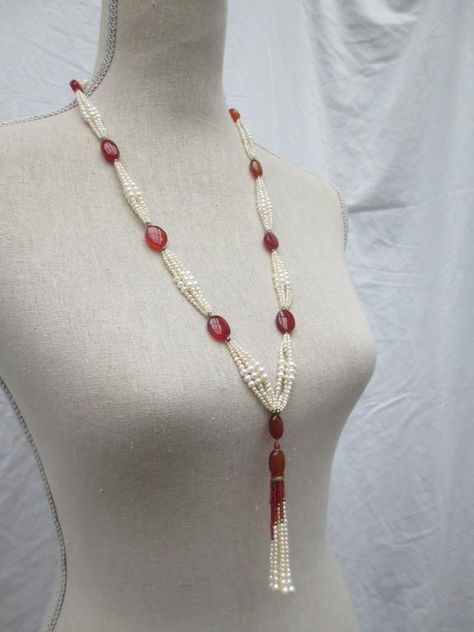 Chain With Pearls, Horizontal Bar Necklace, Beaded Jewelry Earrings, Red Beaded Necklaces, Diy Jewelry Inspiration, Beads Bracelet Design, Gold Bar Necklace, Carnelian Beads, Handmade Wire Jewelry