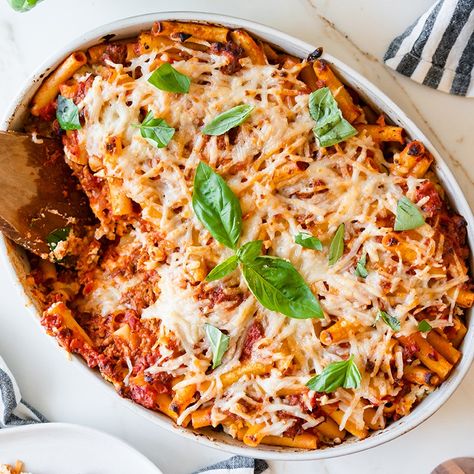 Vegan Baked Ziti Recipe | Vegan Recipe | Beyond Meat Vegan Baked Ziti Recipe, Vegan Baked Ziti, Homemade Marinara Sauce, Ziti Recipe, Plant Based Cheese, Baked Ziti Recipe, Vegan Baked, Marinara Sauce Homemade, Homemade Marinara