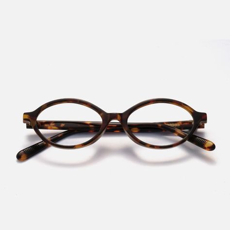 Olisa eyeglasses in Whiskey Tortoise | Optical | TIJN Unique Eyeglasses, Glasses Inspiration, Tortoise Glasses, Oval Glasses, Oval Eyeglasses, Film Photography 35mm, Eyewear Design, Material Girls, Y2k Aesthetic