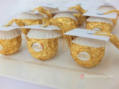 white Ferrero Roche graduation caps, DIY Glitter Gold & White Glam Graduation Party, best graduation party ideas for girls daughter, sweet grad party ideas, best graduation open house ideas Glam Graduation Party, Diy Grad Party, Grad Diy, Grad Party Favors, Graduation Desserts, Gold Graduation Party, Graduation Party Diy, Graduation Crafts, Graduation Party Planning